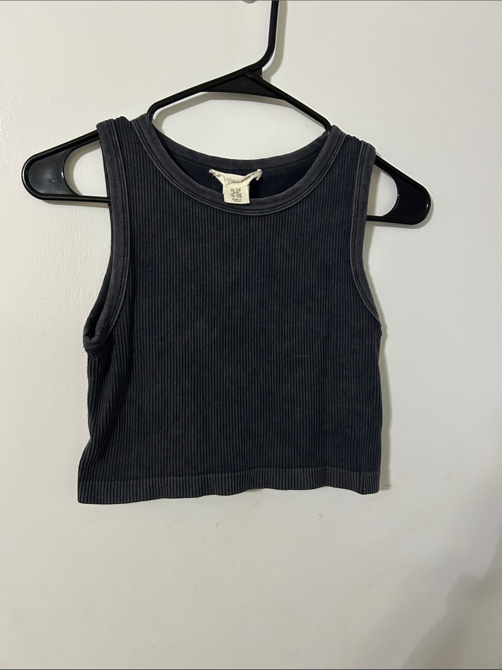 Ribbed Black Tank Top - Women's Cropped Tank